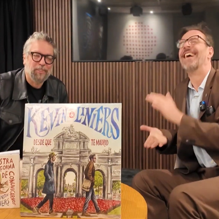 Kevin Johansen y Liniers presentan “Desde que te Madrid” en México y el Hay Festival Querétaro