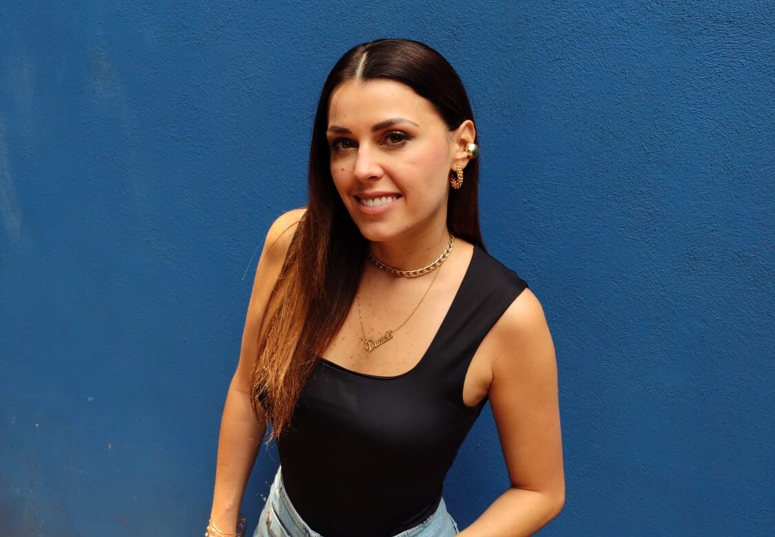 Daniela Maya: “A besos de mezcal” es mi renacer musical desde México